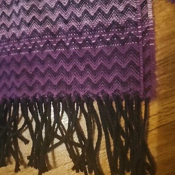 Super Soft Chevron Purple and Blue Scarf Black Fringe Herringbone 64x12 - Picture 2 of 4